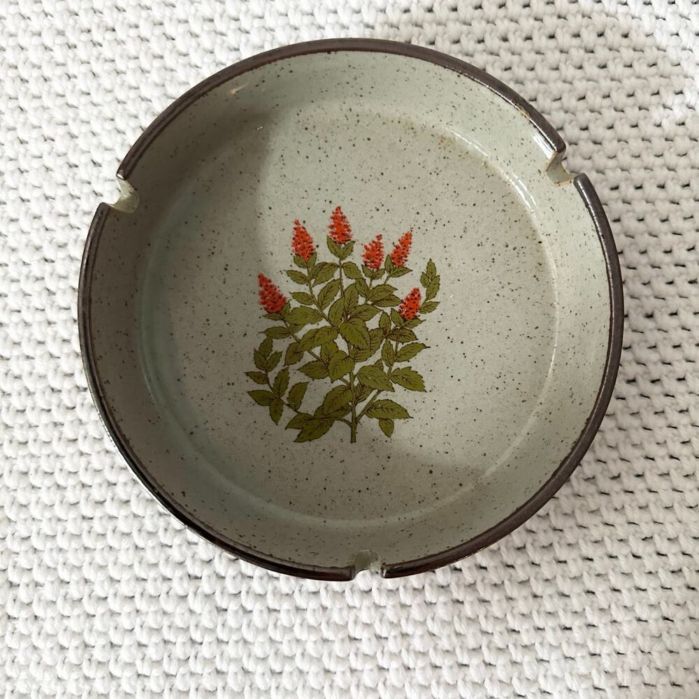 Takahashi San Francisco Japan Red Wildflower Painted Speckled Ashtray Vintage - Picture 6 of 6